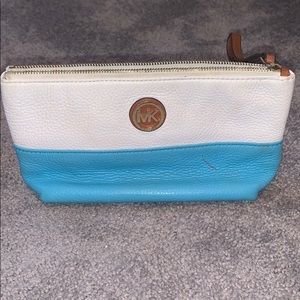 Michael kors wristlet
